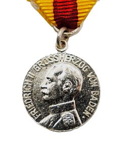 17 mm Miniatur zur silbernen Verdienstmedaille – Friedrich II – Großherzog von Baden